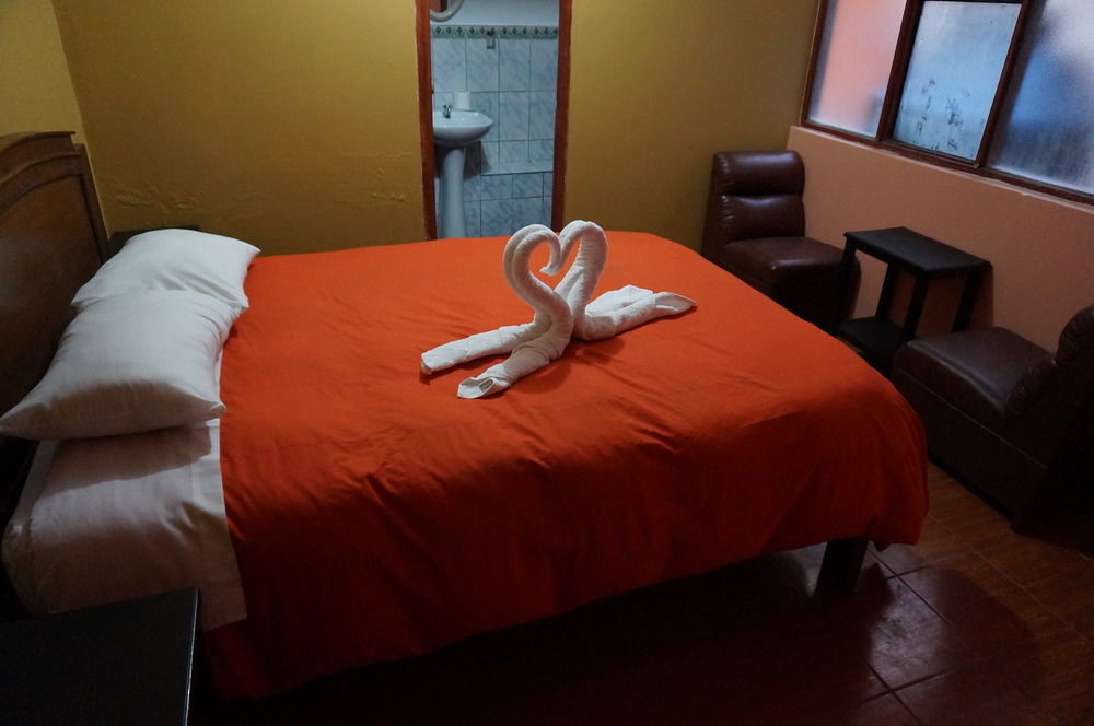 Wasi Away Hostel Ollantaytambo Extérieur photo